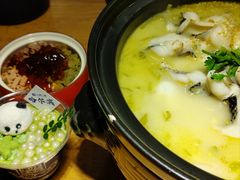 -九锅一堂酸菜鱼(学府凯德店)