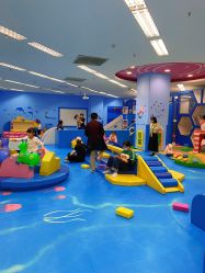 -孩子王童乐园(西安盛龙店)