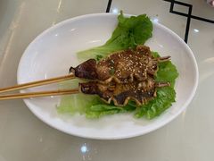 -覃记海鲜美食餐厅