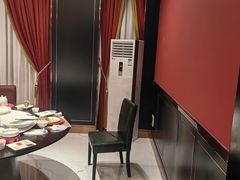 -皇城根·鲁菜济南菜·吊炉烤鸭·炒鸡鱼头(济南旗舰店)