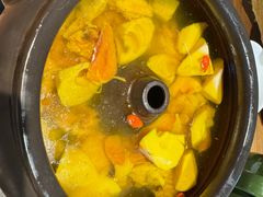 -云海肴·汽锅鸡·云南菜(天山百盛优客店)