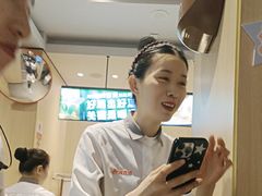-海底捞火锅(芜湖银泰城店)