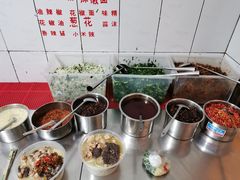 -文山荷鲜居(翠湖店)