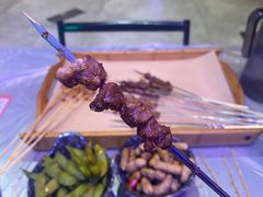 -夜火烤摊·东北烧烤酒场·老杨小黄鱼