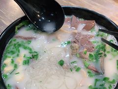 -鸭小妹鸭血粉丝(老门东店)