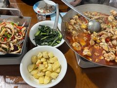 -昱龙大盆牛蛙馆(三兴街总店)