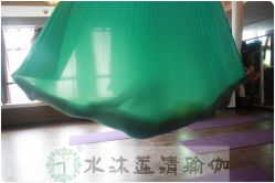 空中（反重力）瑜伽-水沐莲清瑜伽·普拉提