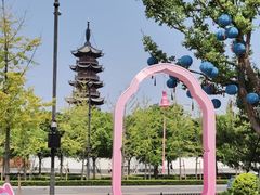 -龙华寺