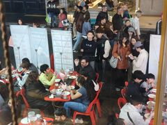 -BHC炸鸡(明洞总店)