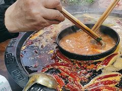 -黄潇洒老火锅(九眼桥宏济巷店)