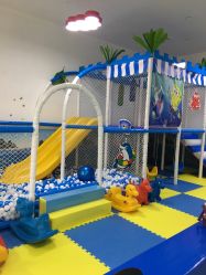 -Cool-Fun蓝鲸π水育早教中心(金山万达海汇街店)