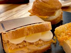 -星巴克(古美路店)