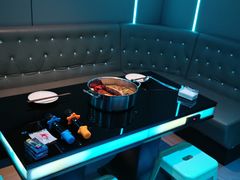 -唯爱KTV聚会餐厅(仙林东城汇店)