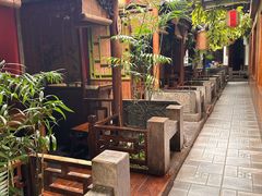 -龙泉小镇(科圣路店)