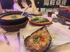 鲜活生蚝虾米瑶柱-海盗船. 龙虾烧烤. 酒馆