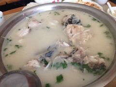 iphone_upload_pic-雪野鱼头大王邢府公老店(雪野湖店)