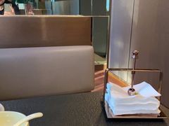 -蝴蝶里·粤菜·点心(龙湖天街&滨江店)