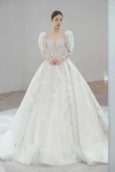 -Renee芮亦婚纱(原丽莎)