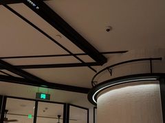 -瑰丽酒店·海吧·天际下午茶·现场DJ·天台酒吧