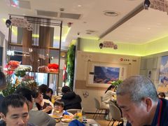 -必胜客(上海新南方商城PH店)