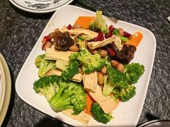 -老北京胡同味道二荤铺(酒仙桥店)