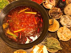 -星鸿社重庆老火锅(燃灯寺分店)
