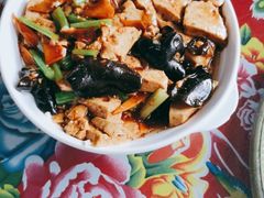 -何适山庄 ·可团建(水长城P2停车场店)