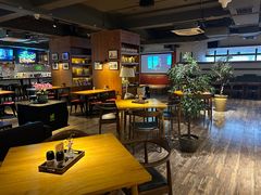 -JINNS锦时 steak&pizza(浸信会礼拜堂旧址店)