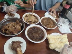 -王记酱骨头馆(新华路一店)