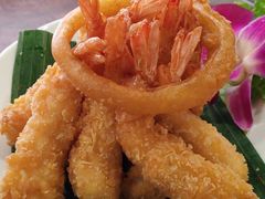 -Dang restaurant (patong phuket)