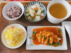 -海豚湾高端月子会所(黄浦店)