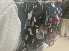 -BIGOFFS 超级折扣(仁恒伊势丹店)