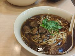 -李先生牛肉面大王(上海站南广场店)