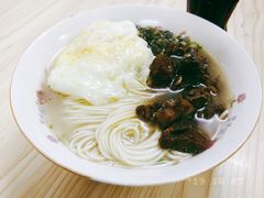 雪菜肉丝鸡蛋小排面-盛兴面馆(真儒大厦店)