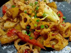 素菜拼盘-微醺烤牛·炭火烧烤·精酿啤酒(东郊记忆店)