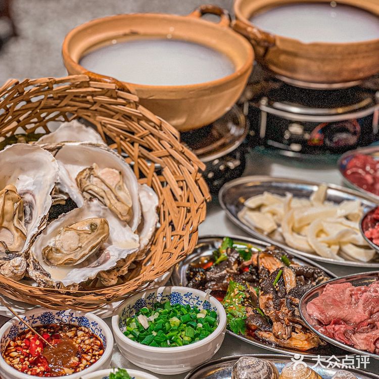 汶和记粥底火锅,一人一煲,食材新鲜超好吃‼️