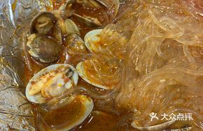 Signature Clam Noodles (No Scallion)