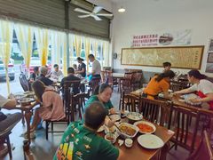 大堂-天回镇何氏豆腐(总店)