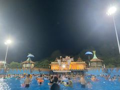 -汤山欢乐水世界