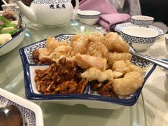 -避风塘潮粤海鲜酒楼