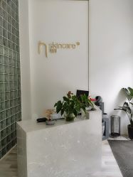 -汐月Health纤体spa中心