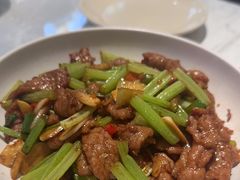 -金鸭都·老北京特色家常菜(潘家园店)