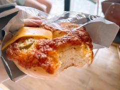 -HOT CRUSH趁热集合·现烤面包(环球港店)