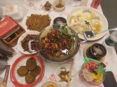 -堂瓦里·33年传统赣菜(第一街区店)