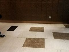 -上海龙之梦万丽酒店