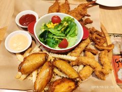 -必胜客(中大银泰店)