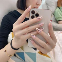 -H12 STAR日式美甲美睫专门店