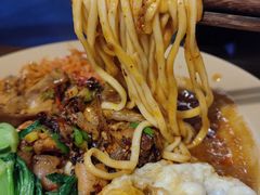 -方铲铲·成都板凳面(滨江银泰店)