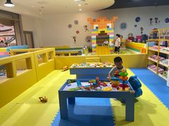 -侎宝运动成长中心(嘉定大融城店)