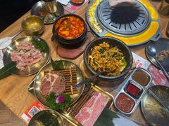 -首尔朴宝·炭火烤肉(五角场店)
